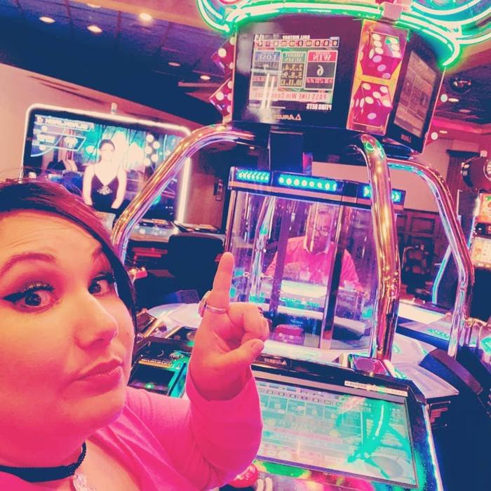 Social media post by elizzi3