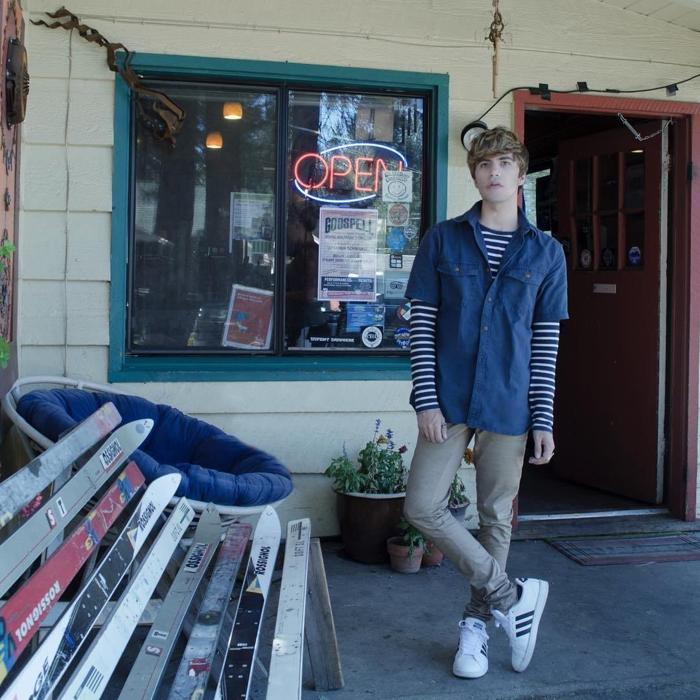 Social media post by henevia