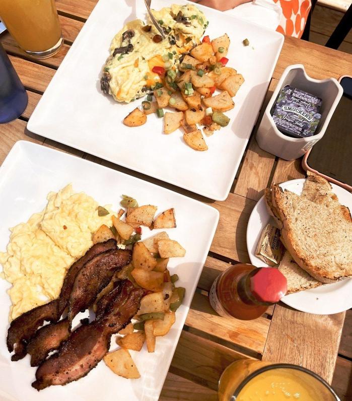 Social media post by toulousetahoe