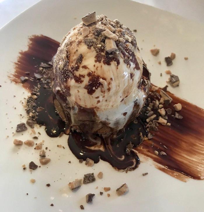 Social media post by foodislifeaz